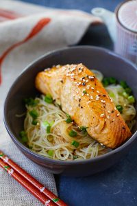 Teriyaki Salmon with Chinese Noodles 400G